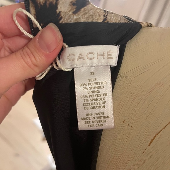 Gorgeous leopard print bodycon stretchy fully lined dress - Picture 3 of 6